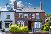 183. 45 Chatfield Rd S8 0HE