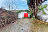 38. 39 Cowlishaw Rd S11