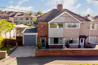 124. 76 Newlands Grove S12 2FW