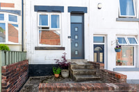 146. 68 Broxholme Rd S8 8TA