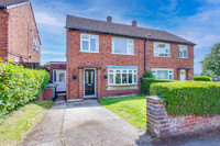 153. 41 The Avenue S18 2LR