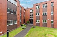 165. 37 Storth Park S10 3QH