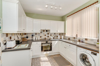 203. 17 Bassett Rd S2 5EZ