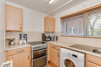225. 41 Little Norton Ave S8 8HG