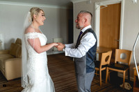 Holiday-Inn-Barsley-M1-Jct-37-Wedding-Photography0008