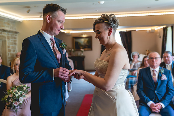 Whitly-Hall-Hotel_Wedding-Photographer-003