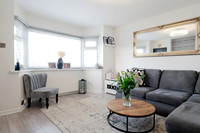 43. 19 Wingworth Cres S12 4WA