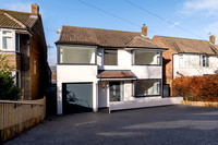 33. 46 St Quentin Drive S17 4PP