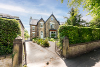 167. 39 Montgomary Rd S7 1LU