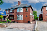 97. 13 Hollythorpe Rd S8 9NE